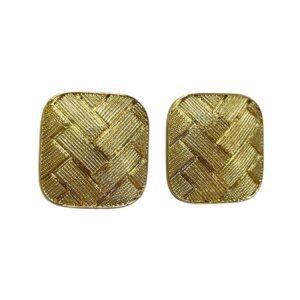 Brinco Quadrado Trama